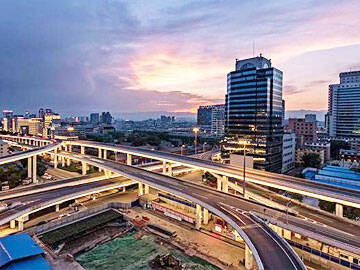 Prestressed CFRP laminate reinforced Gulou overpass